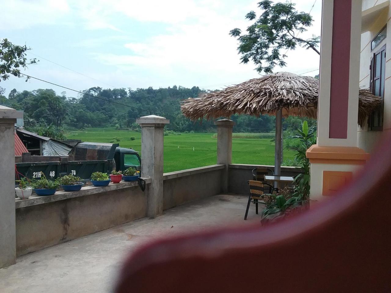 Thac Ba Family Homestay Ho To Zewnętrze zdjęcie
